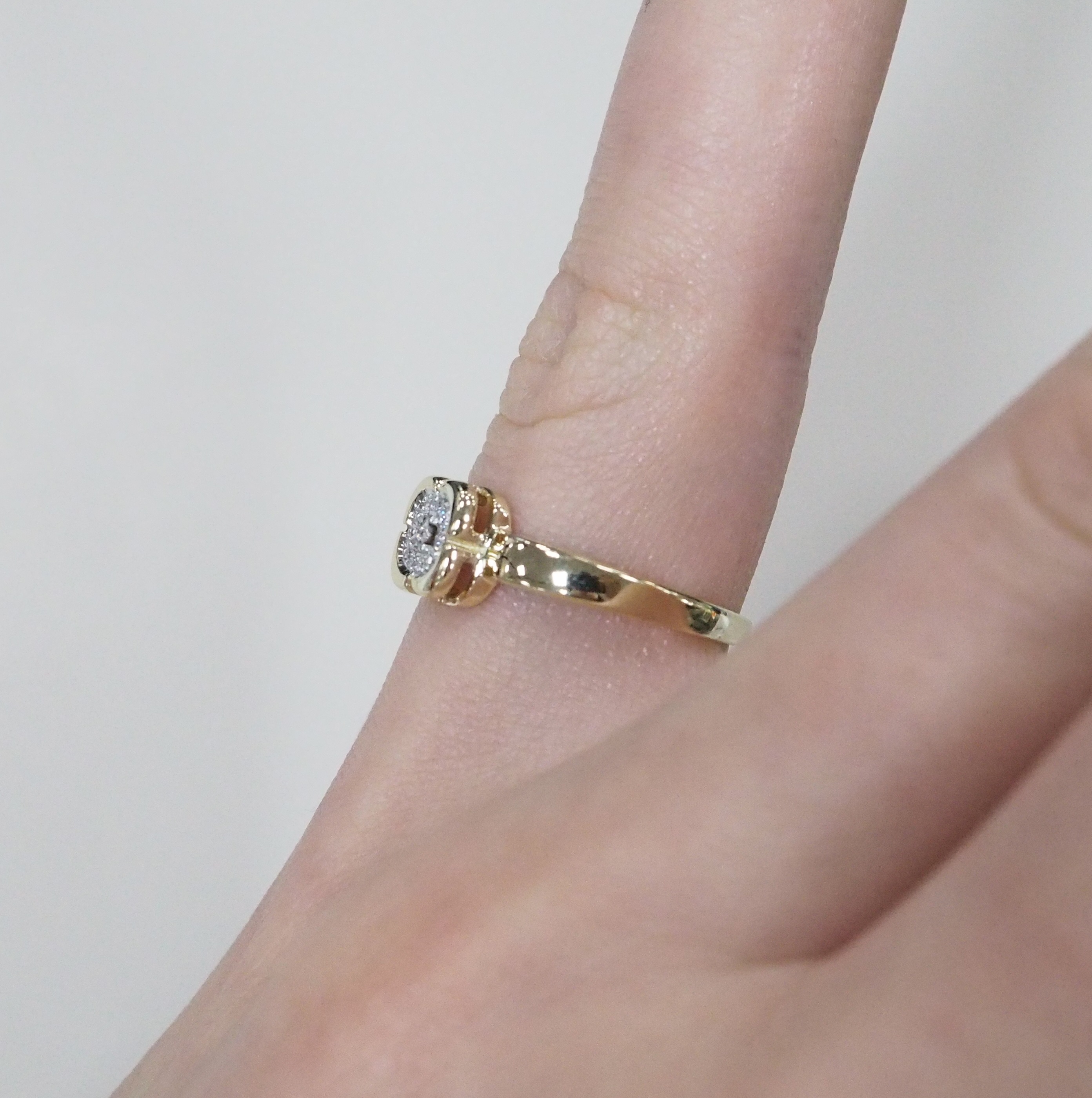 10311-000935 Кольцо (Au 585)